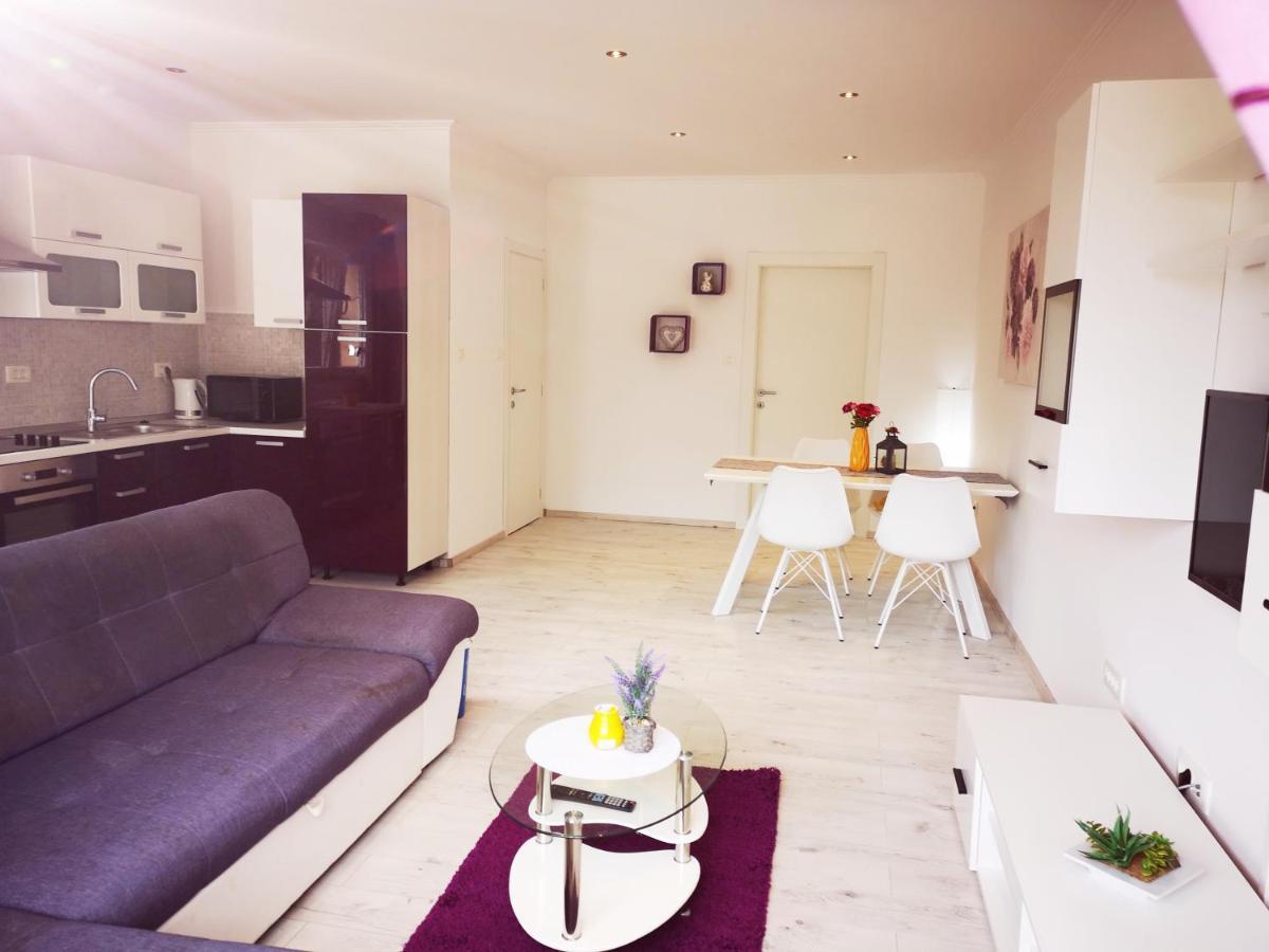 Apartmani "Sandro" Gonar Rab Town Luaran gambar