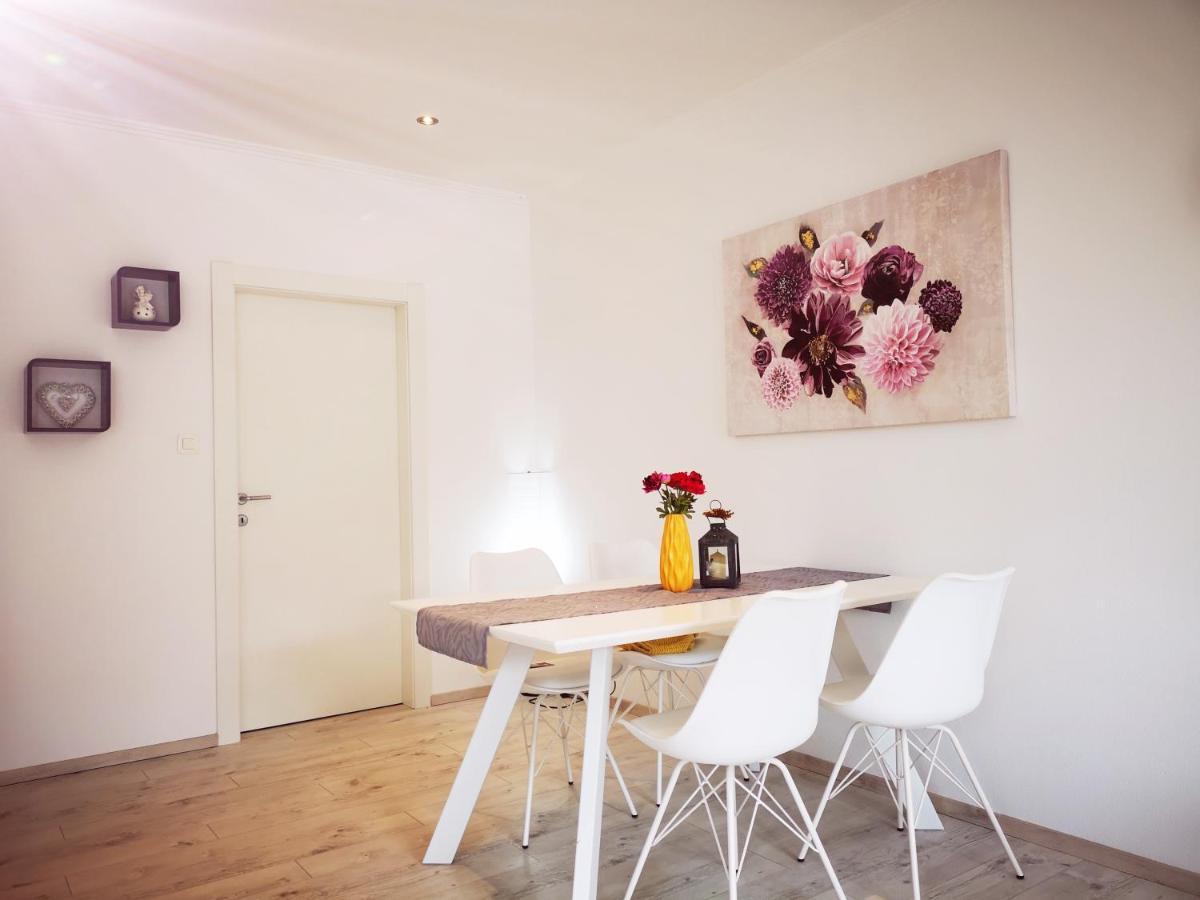 Apartmani "Sandro" Gonar Rab Town Luaran gambar