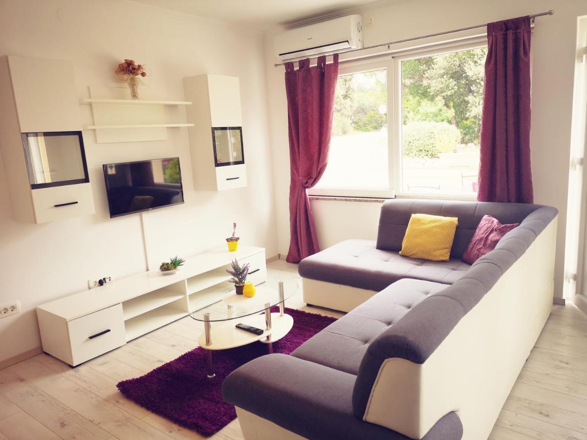 Apartmani "Sandro" Gonar Rab Town Luaran gambar
