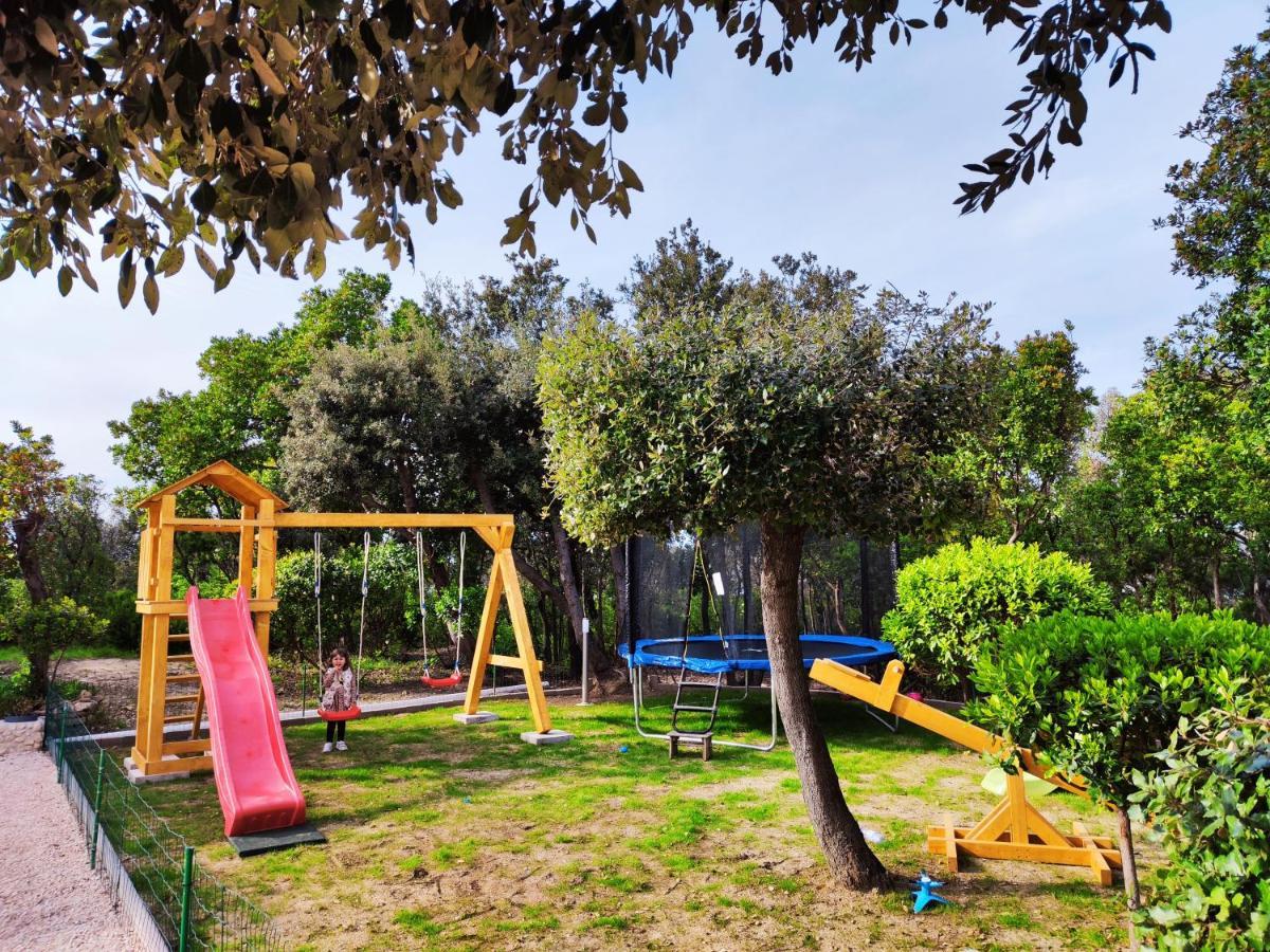 Apartmani "Sandro" Gonar Rab Town Luaran gambar