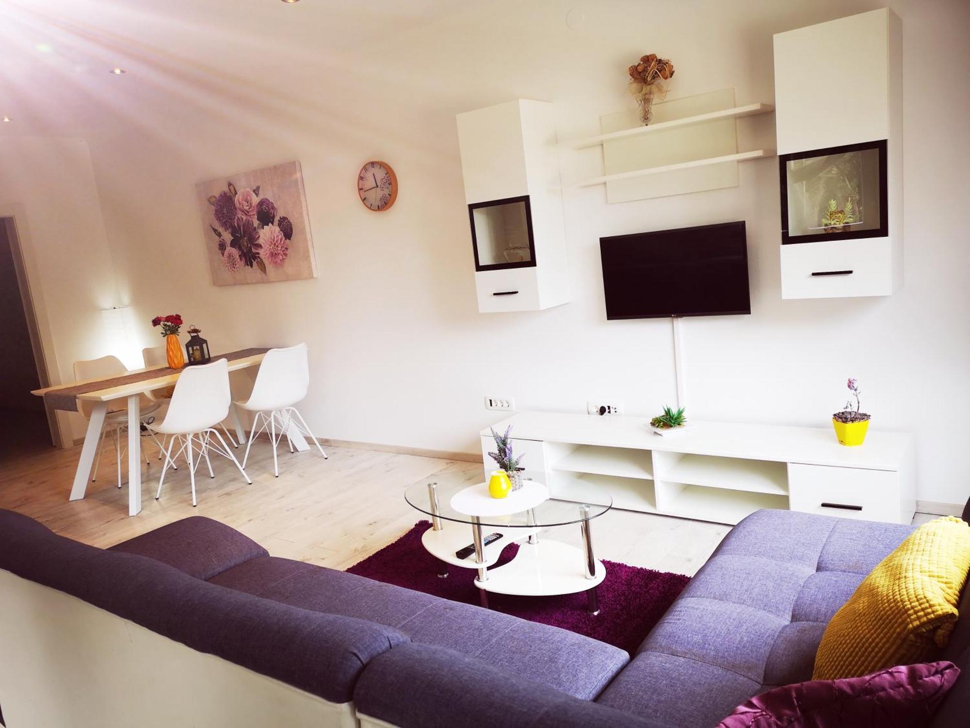 Apartmani "Sandro" Gonar Rab Town Bilik gambar