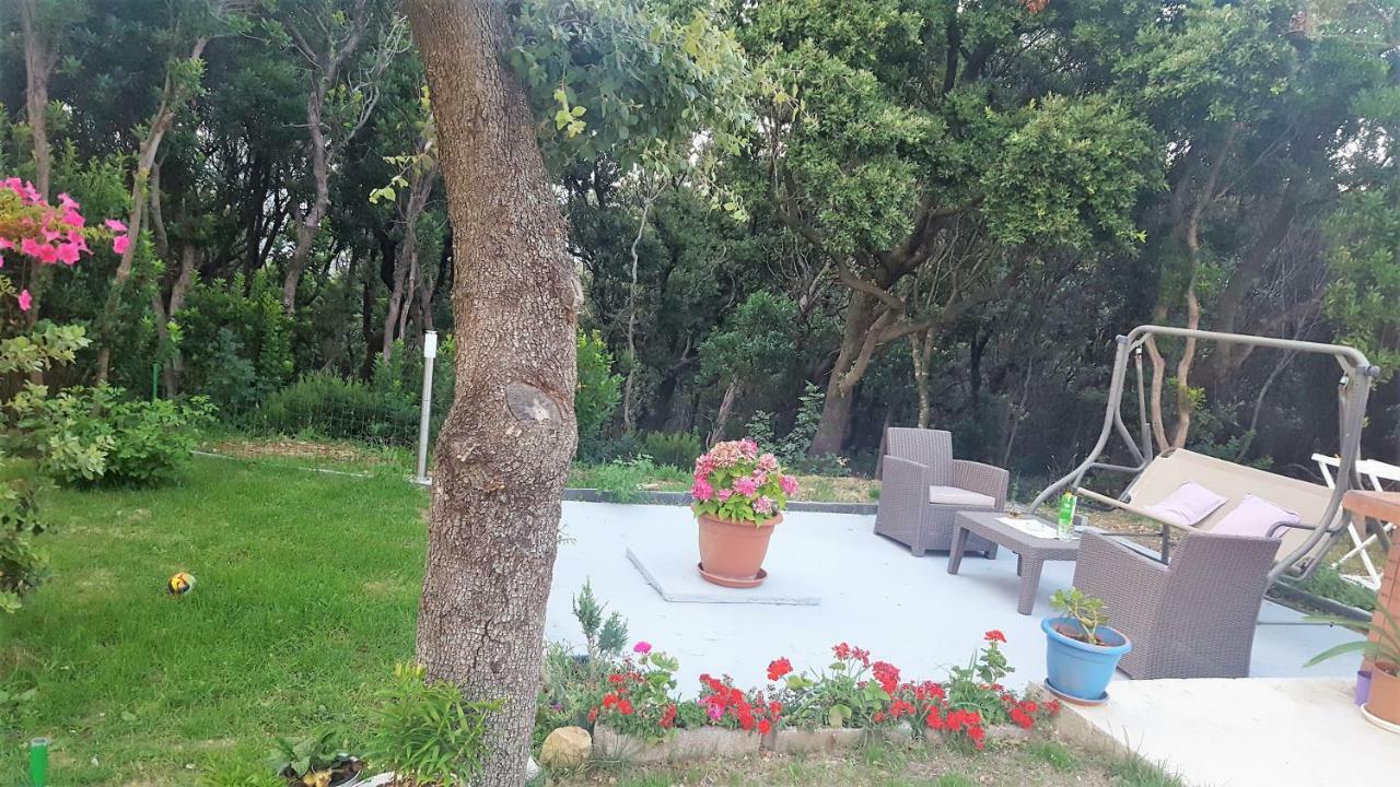 Apartmani "Sandro" Gonar Rab Town Luaran gambar