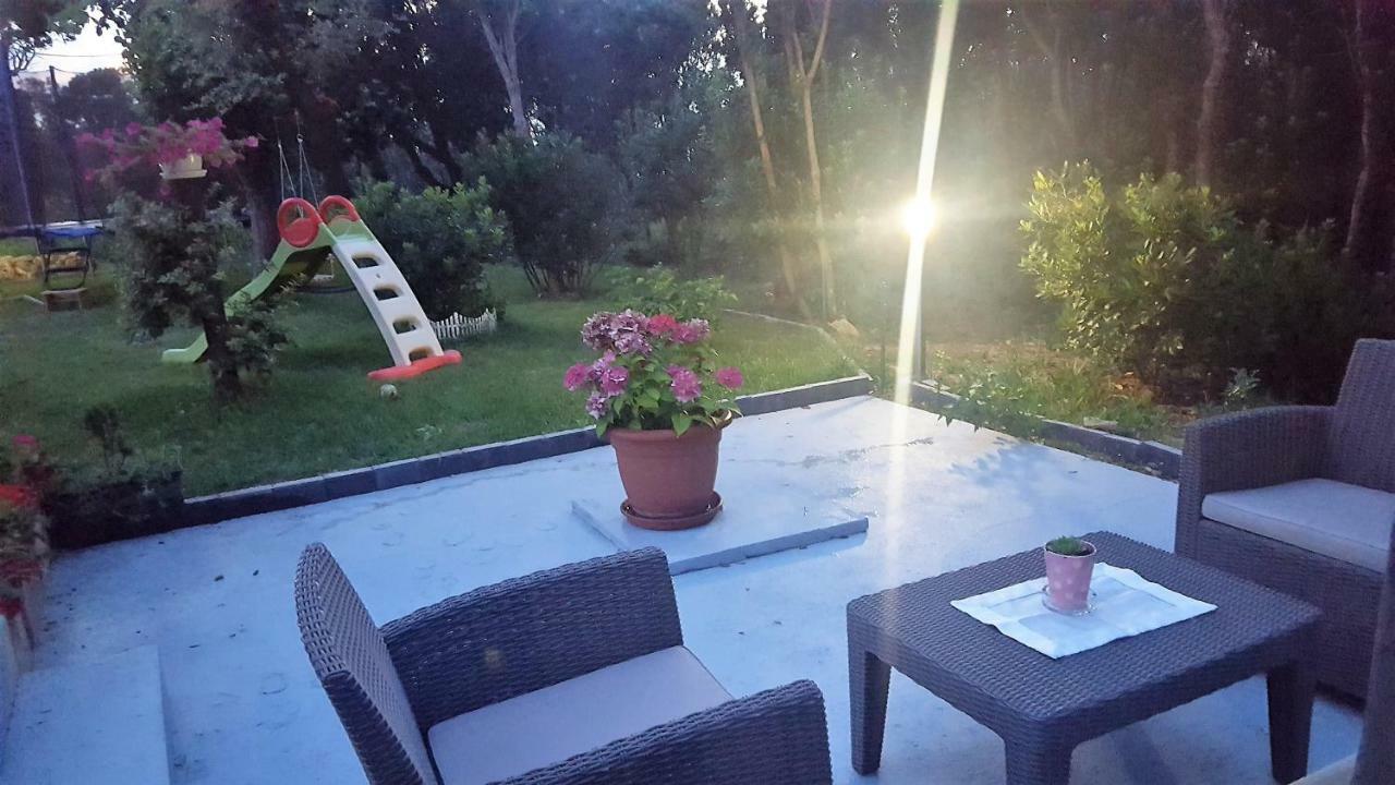 Apartmani "Sandro" Gonar Rab Town Luaran gambar
