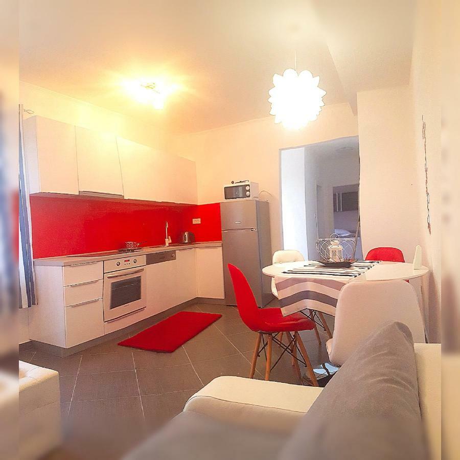 Apartmani "Sandro" Gonar Rab Town Luaran gambar